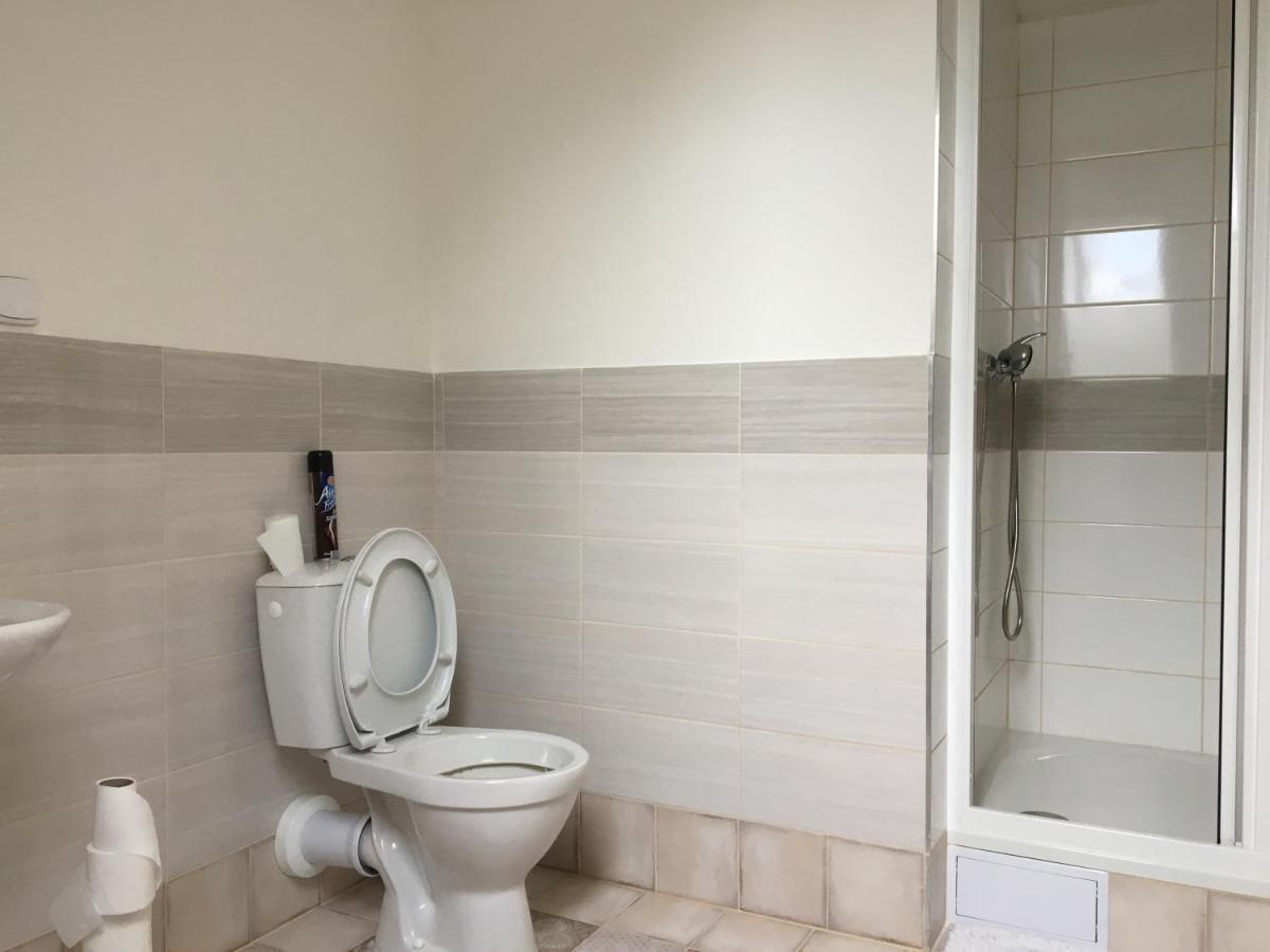 Апартаменты Apartman Restaurace Praha Етршиховице Экстерьер фото