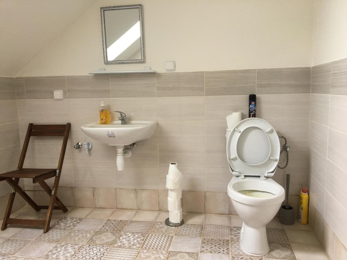 Апартаменты Apartman Restaurace Praha Етршиховице Экстерьер фото