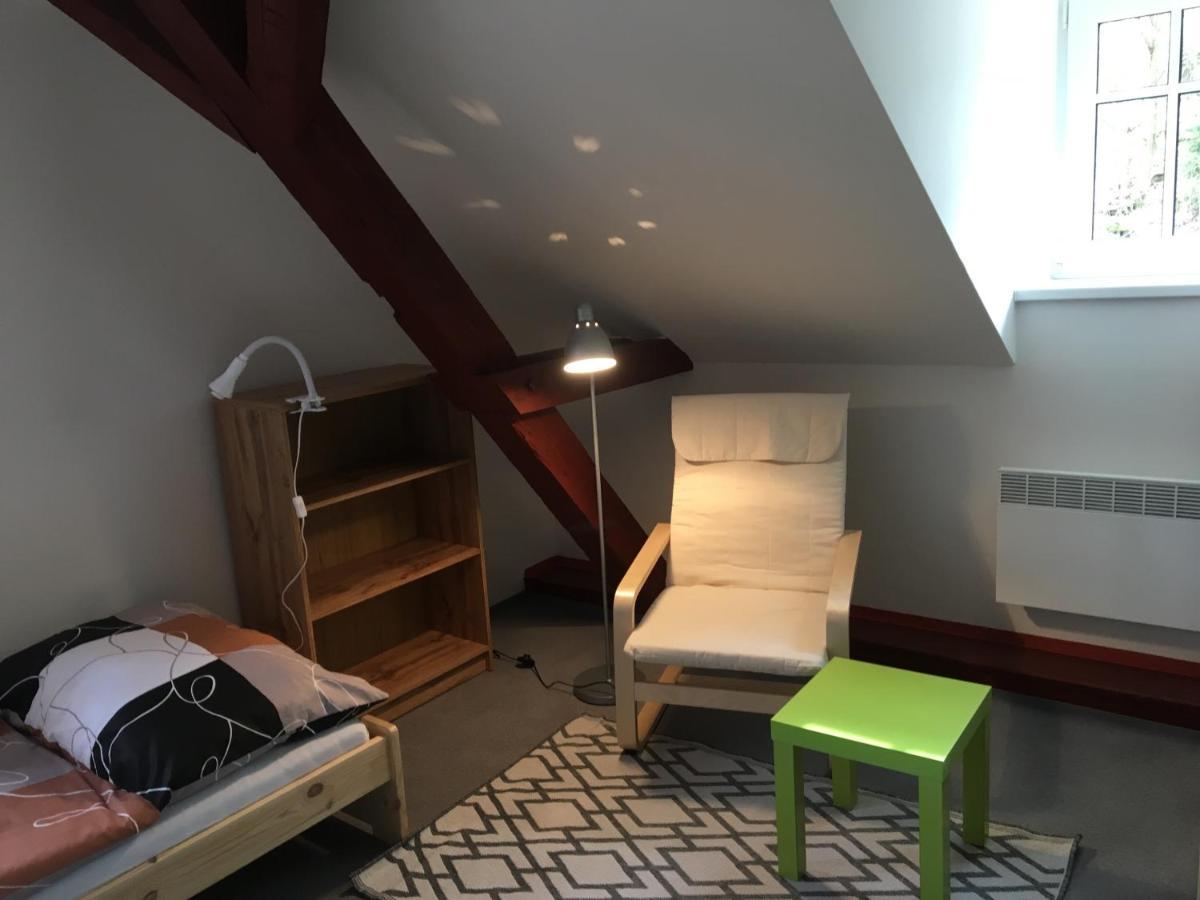 Апартаменты Apartman Restaurace Praha Етршиховице Экстерьер фото