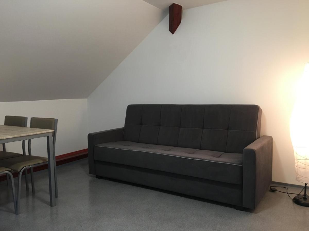 Апартаменты Apartman Restaurace Praha Етршиховице Экстерьер фото